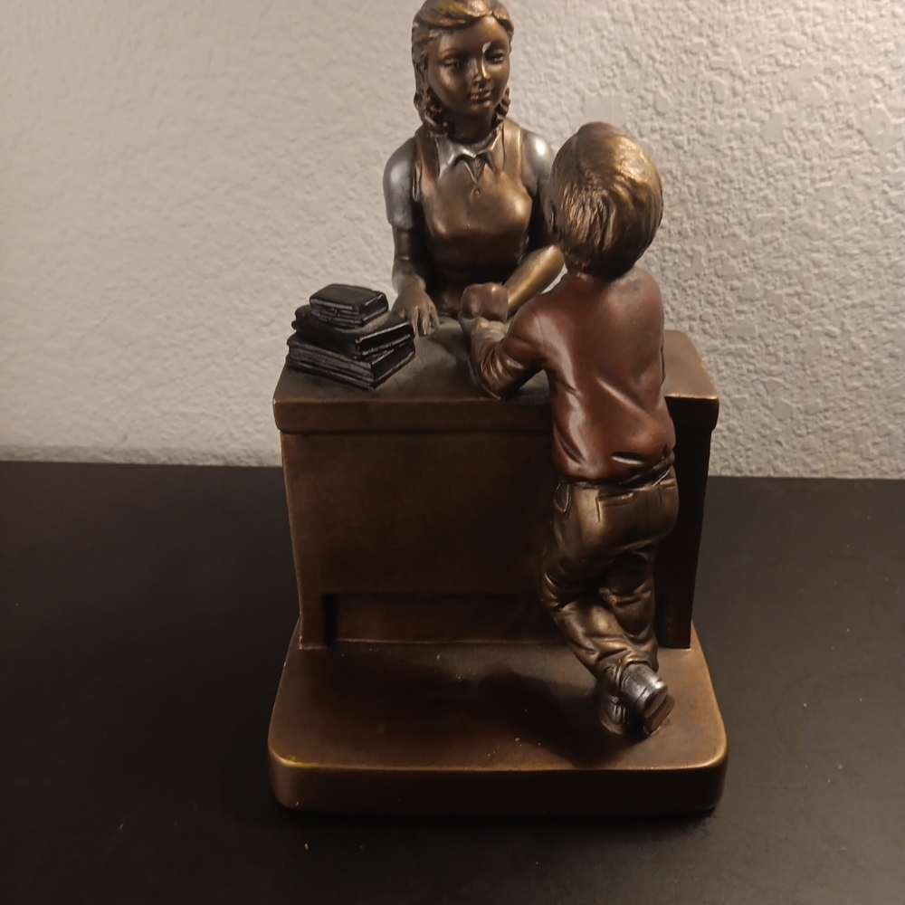 GORGEOUS Authentic Austin Sculpture TEACHER-STUDENT 8" Mixed Metal Sculpture.
